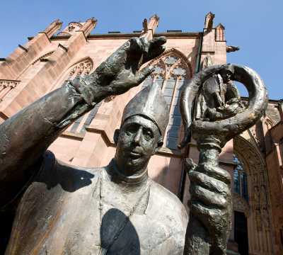 Statue of bishop Burchard at Worms Cathedral