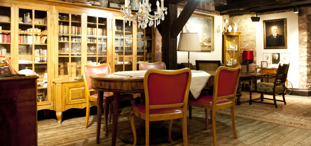 Workroom with antique furniture at the museum Wadgasserhofof