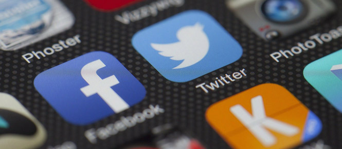 Apps, wie Twitter und Facebook 