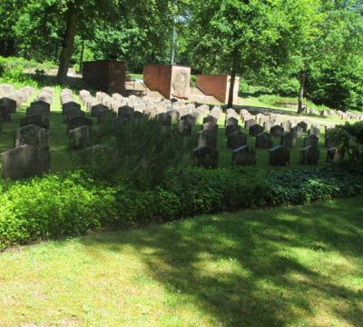 Ehrenfriedhof