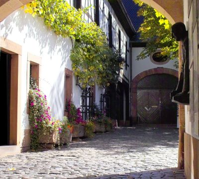 Blick in den Innenhof des Theodor-Zink-Museums